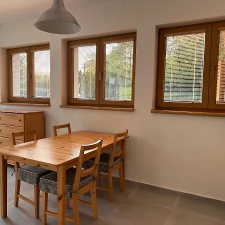 Apartment Ubytovani V Ceskem Raji Bosen